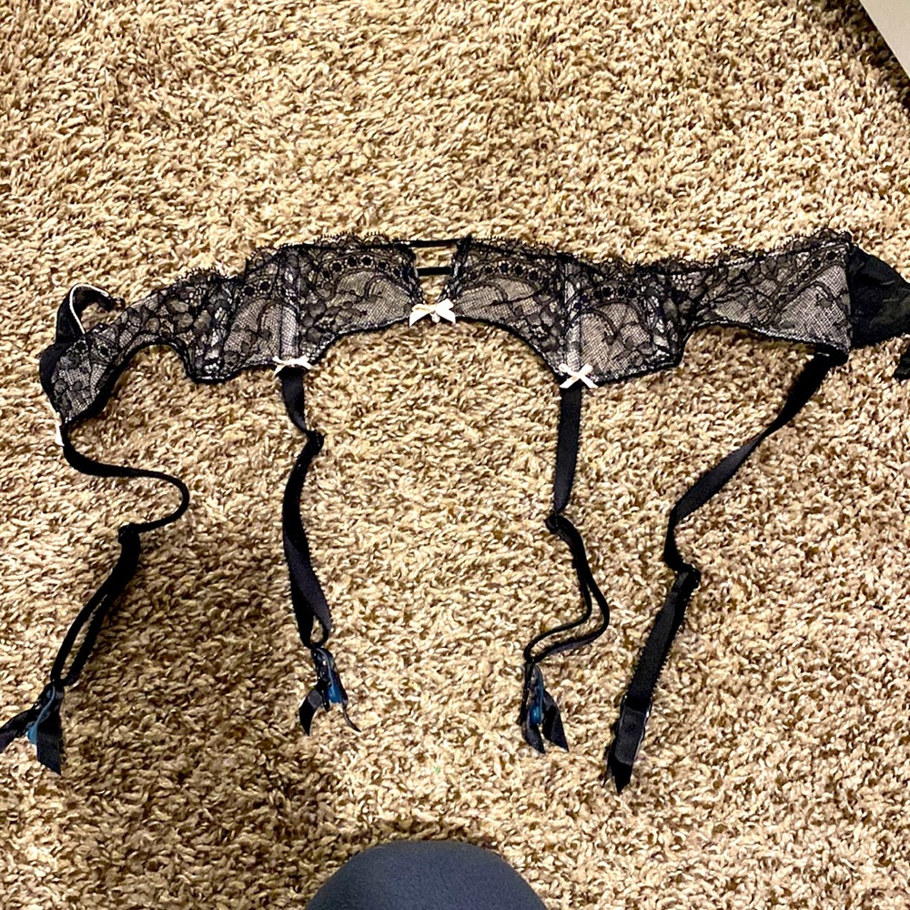 Black/Pink VS Garter Belt